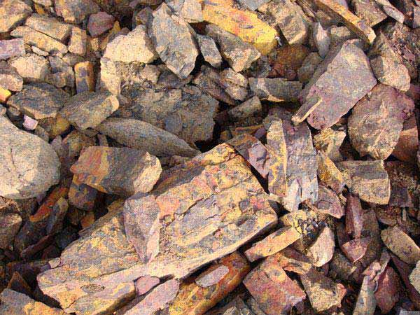 Дробление и переработка железной руды